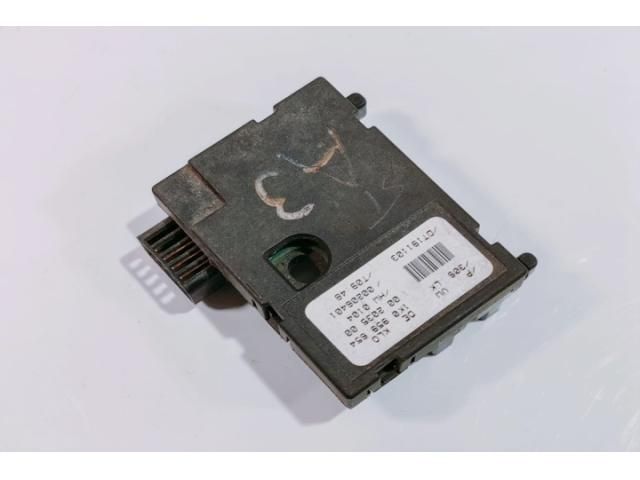 bontott AUDI TT Jeladó (Magában)