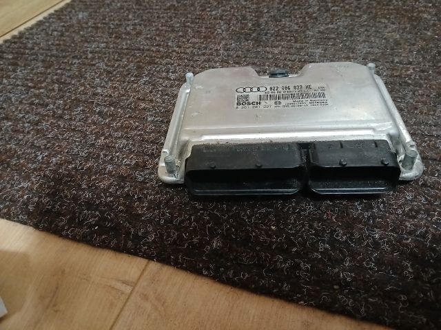 bontott AUDI TT Motorvezérlő