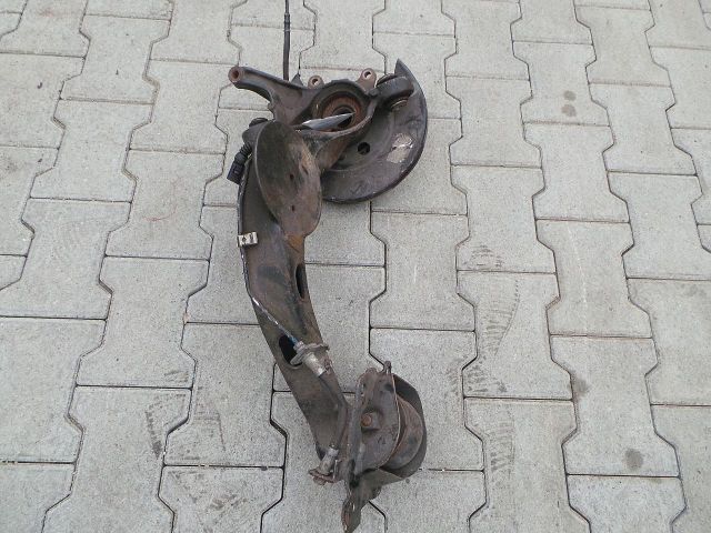 bontott AUDI TT Bal hátsó Csonkállvány