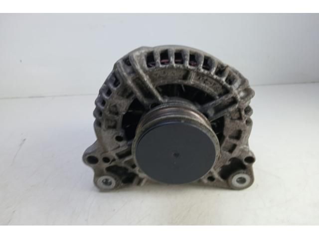 bontott AUDI TT Generátor