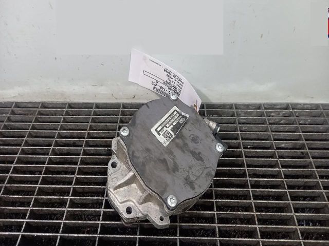 bontott AUDI TT Vákumpumpa