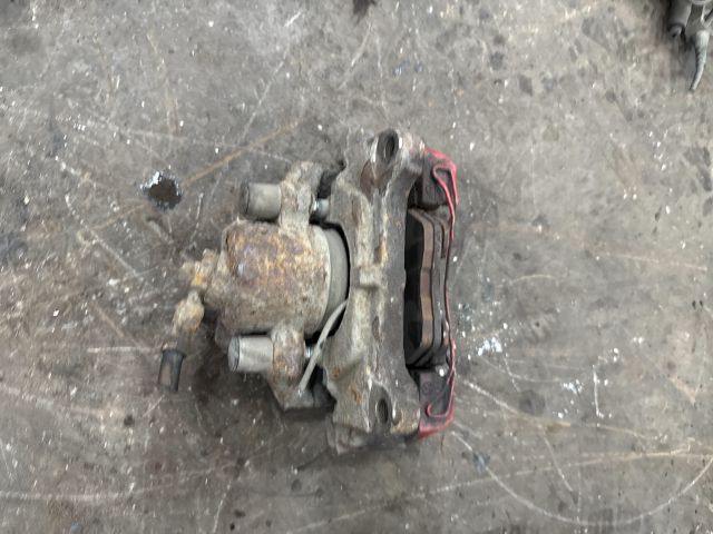 bontott AUDI TT Bal első Féknyereg Munkahengerrel