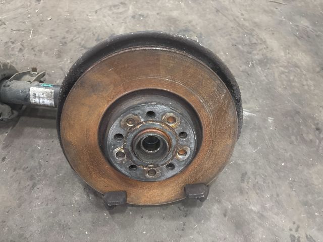 bontott AUDI TT Bal első Gólyaláb (Lengécsillapító, Rugó)