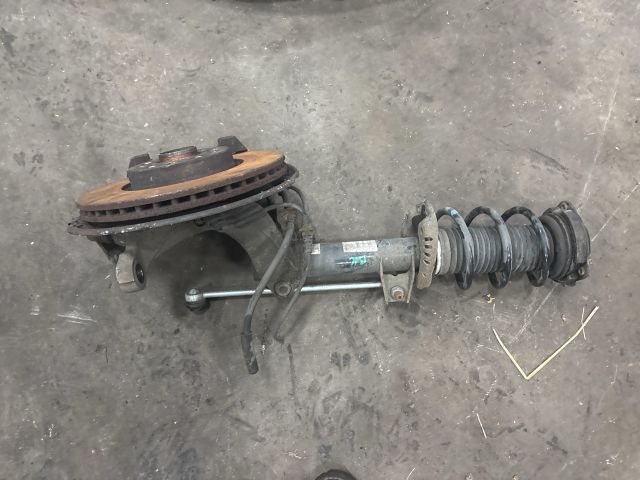 bontott AUDI TT Bal első Gólyaláb (Lengécsillapító, Rugó)