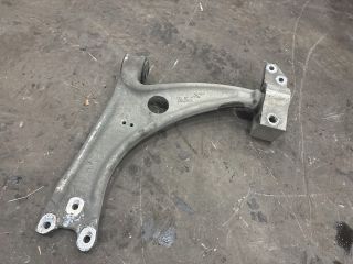 bontott AUDI TT Bal első Lengőkar