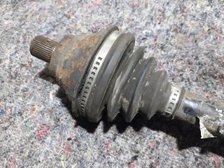 bontott AUDI TT Bal Féltengely