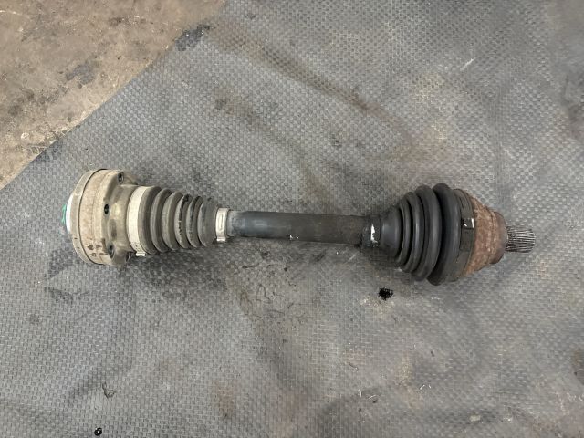 bontott AUDI TT Bal Féltengely