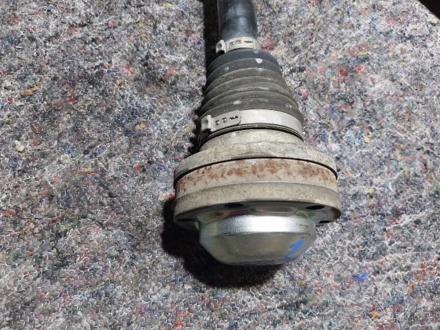 bontott AUDI TT Bal Féltengely