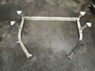 bontott AUDI TT Első Bölcső