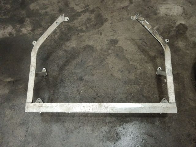 bontott AUDI TT Első Bölcső