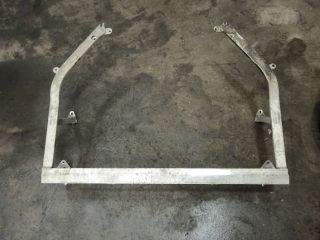 bontott AUDI TT Első Bölcső