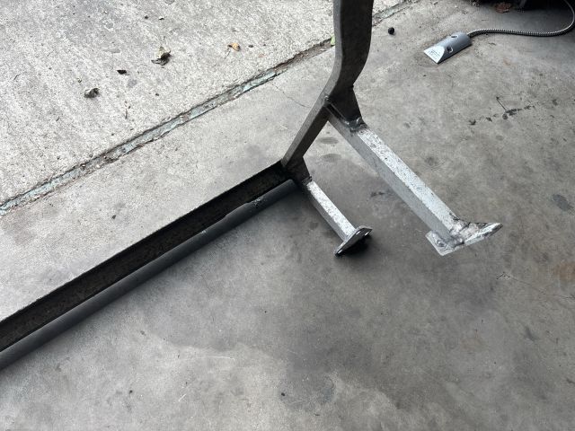 bontott AUDI TT Első Bölcső