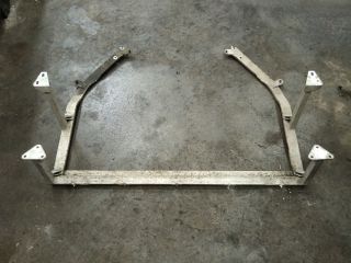 bontott AUDI TT Első Bölcső