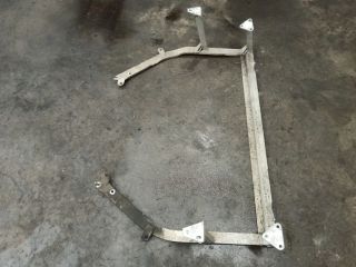 bontott AUDI TT Első Bölcső