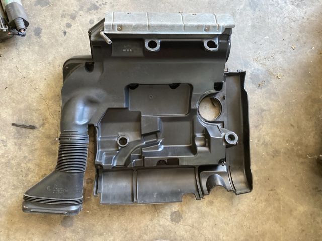 bontott AUDI TT Felső Motorburkolat