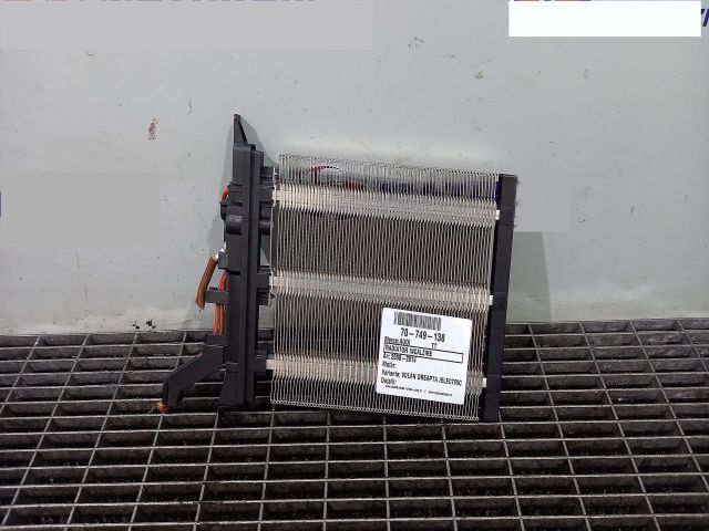 bontott AUDI TT Fűtőradiátor