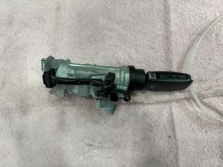 bontott AUDI TT Gyújtáskapcsoló Házzal