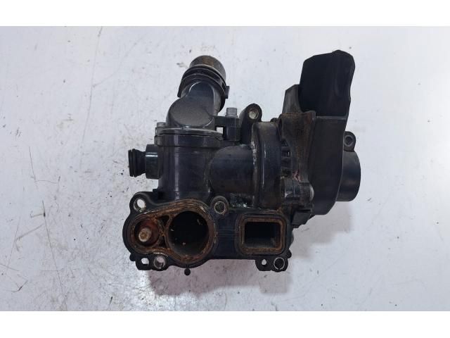 bontott AUDI TT Hengerfej Vízkivezető