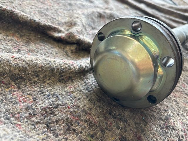 bontott AUDI TT Jobb Féltengely