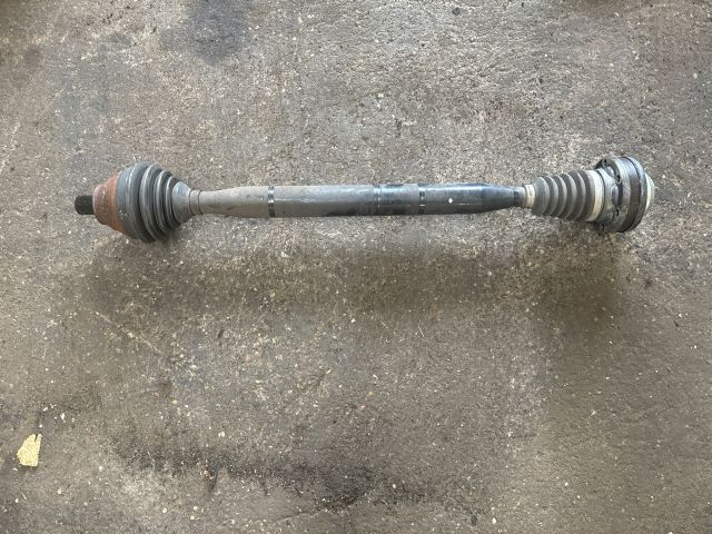 bontott AUDI TT Jobb Féltengely