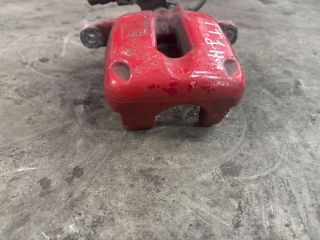 bontott AUDI TT Jobb hátsó Féknyereg Munkahengerrel