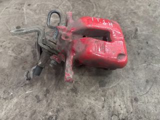 bontott AUDI TT Jobb hátsó Féknyereg Munkahengerrel