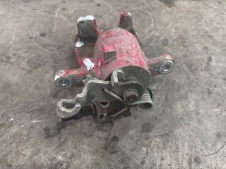 bontott AUDI TT Jobb hátsó Féknyereg Munkahengerrel