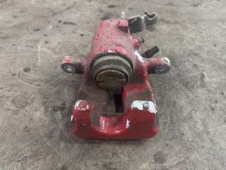 bontott AUDI TT Jobb hátsó Féknyereg Munkahengerrel