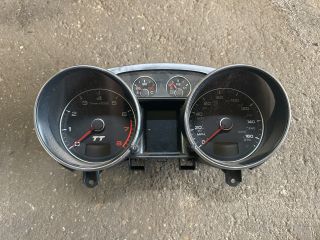 bontott AUDI TT Kilométeróra