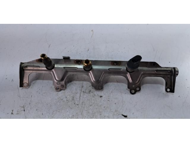 bontott AUDI TT Közösnyomócső