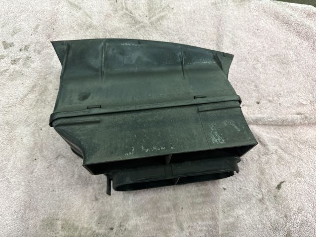 bontott AUDI TT Légbeömlő Cső