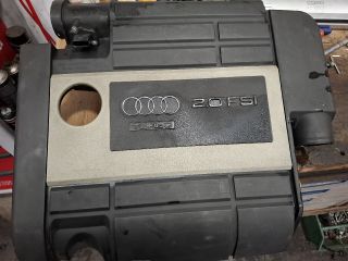 bontott AUDI TT Légszűrő Ház
