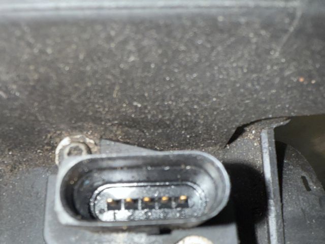 bontott AUDI TT Légszűrő Ház