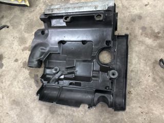 bontott AUDI TT Légszűrő Ház