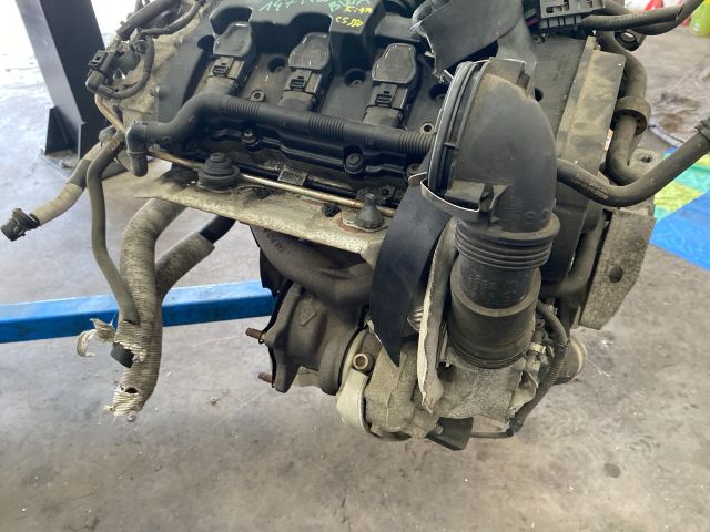 bontott AUDI TT Motor (Fűzött blokk hengerfejjel)