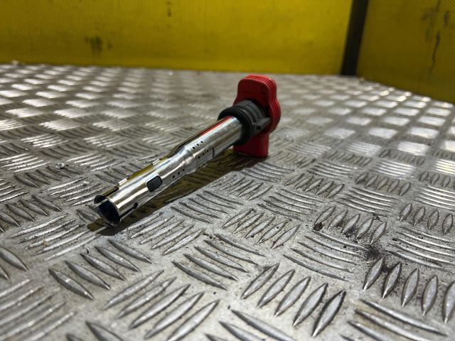 bontott AUDI TT Gyújtótrafó