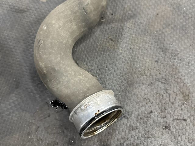 bontott AUDI TT Turbócső