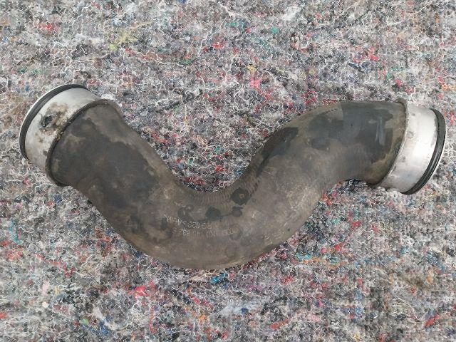 bontott AUDI TT Turbócső