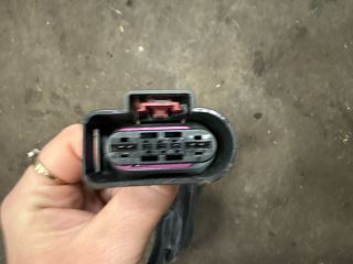 bontott AUDI TT Üzemanyag Szivattyú Relé