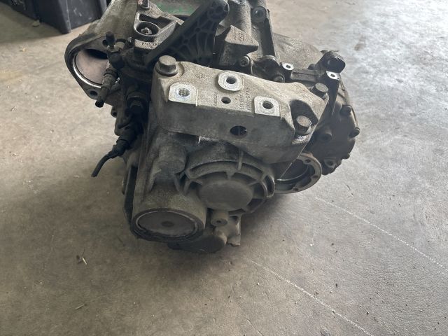 bontott AUDI TT Váltó (Mechanikus)