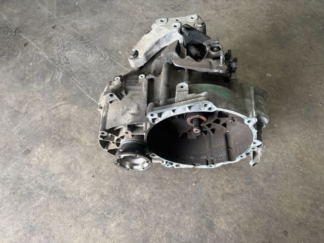 bontott AUDI TT Váltó (Mechanikus)