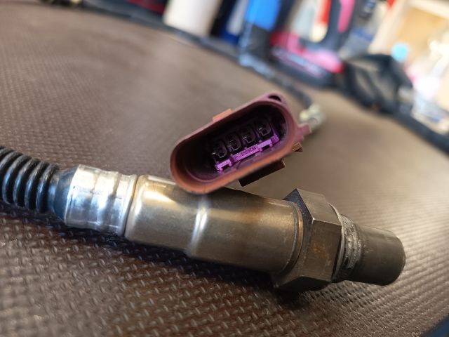 bontott AUDI TT Hátsó Lambdaszonda