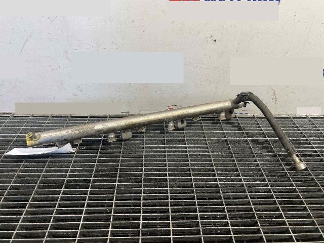 bontott AUDI TT Közösnyomócső