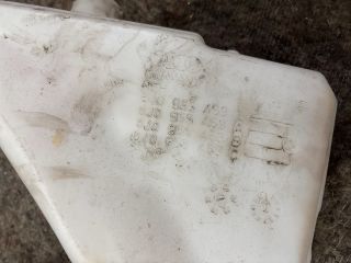 bontott AUDI TT Ablakmosó Tartály