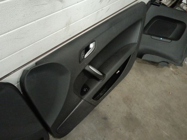 bontott AUDI TT Ajtó Kárpit Szett