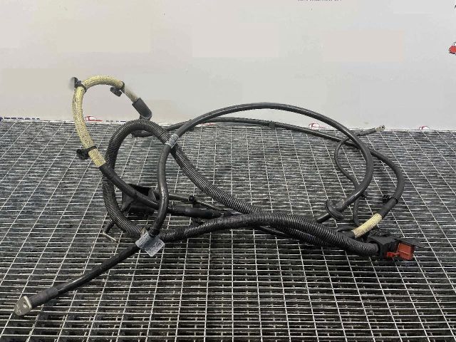 bontott AUDI TT Akkumulátor Saru