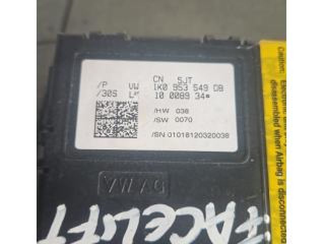 bontott AUDI TT Aktív Kormány Elektronika