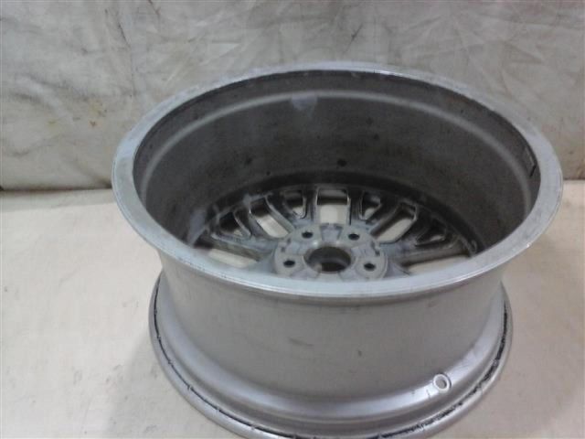 bontott AUDI TT Alufelni (1 db)