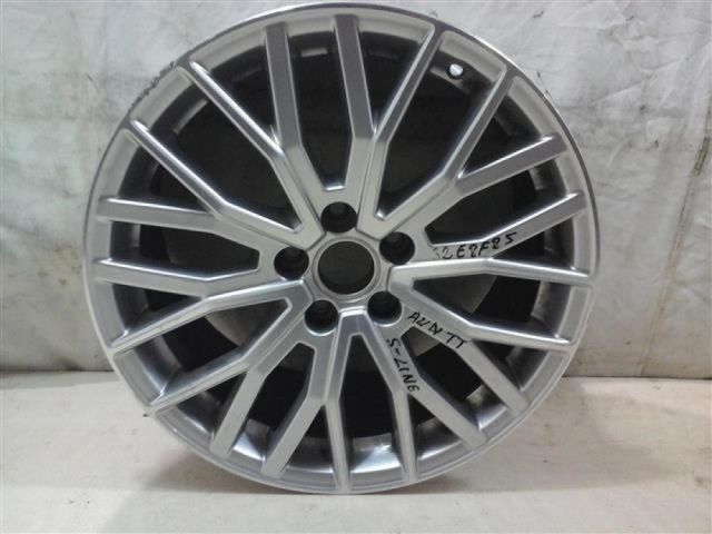 bontott AUDI TT Alufelni (1 db)