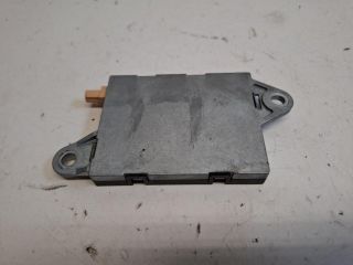 bontott AUDI TT Antenna Erősítő